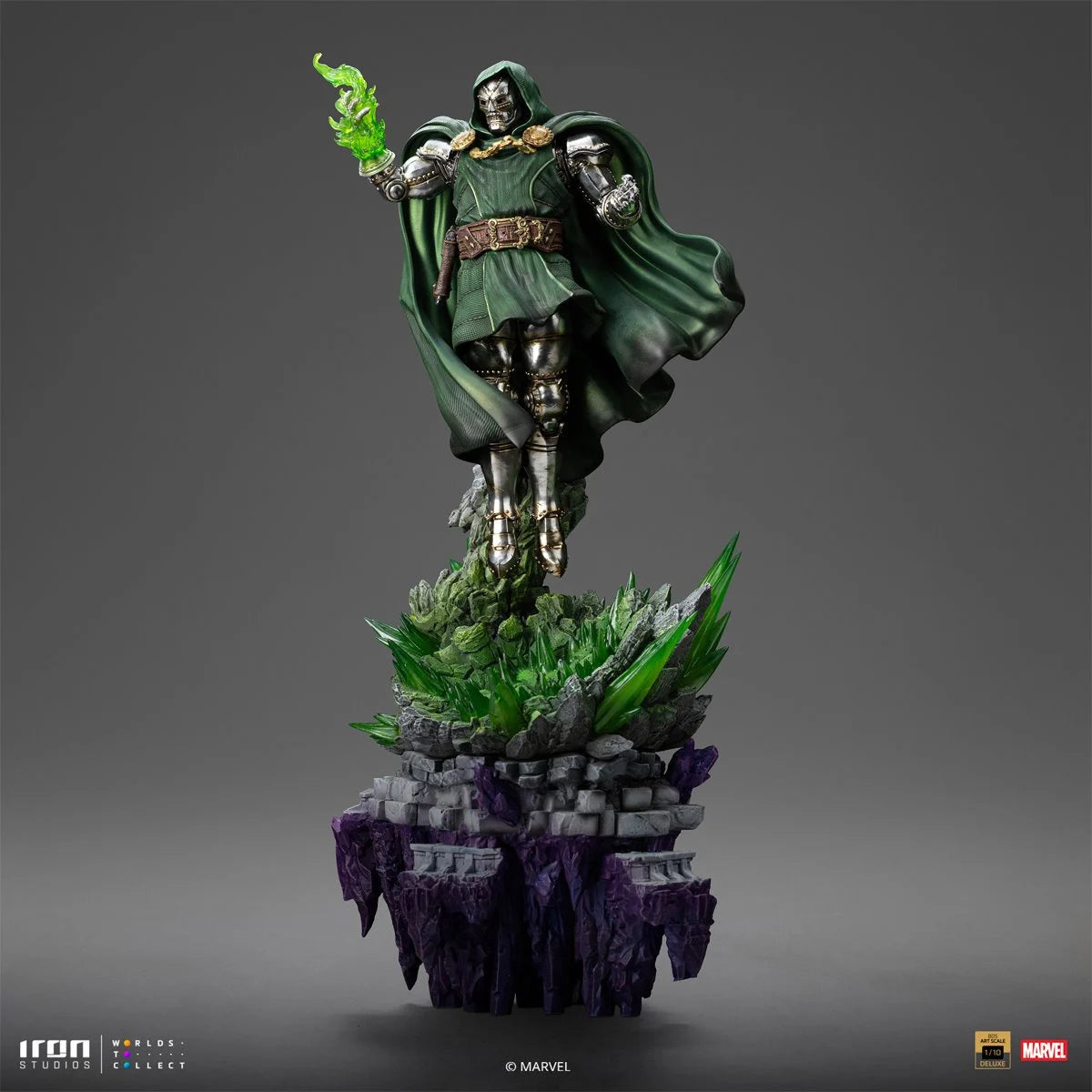 Iron Studios - Infinity Gauntlet Doctor Doom Deluxe 1:10th Art Scale Premium Statue