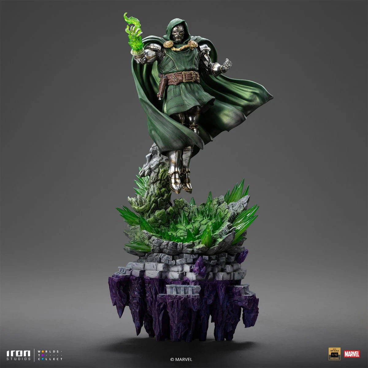 Iron Studios - Infinity Gauntlet Doctor Doom Deluxe 1:10th Art Scale Premium Statue