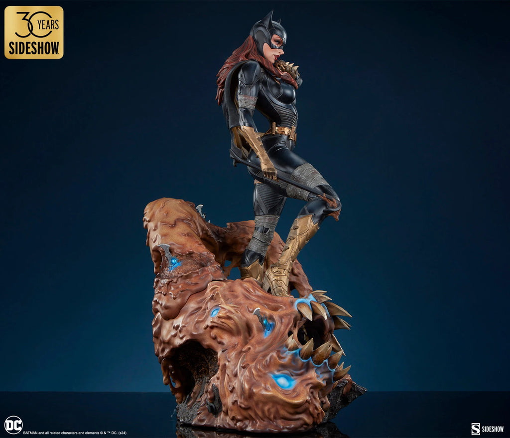 Sideshow Collectibles - Batgirl (Barbara Gordon) PREMIUM FORMAT™ FIGURE