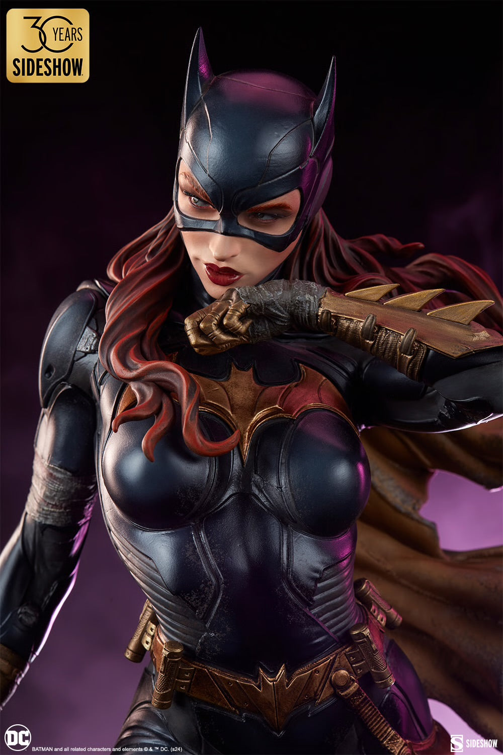 Sideshow Collectibles - Batgirl (Barbara Gordon) PREMIUM FORMAT™ FIGURE