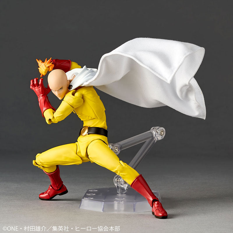 Kaiyodo - Revoltech Amazing Yamaguchi One-Punch Man Saitama Premium Non-Scale Action Figure